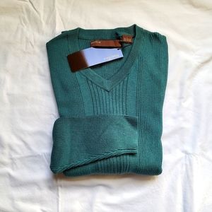 Perry Ellis Mens V-Neck Sweater shirt